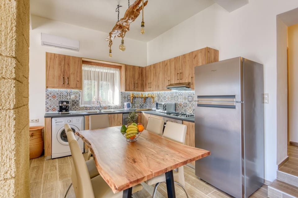 Coffee/tea facilities, Kitchen or kitchenette, Dining area, Communal kitchen, Dinner, dishwasher, minibar, laundry, kitchen, kitchen