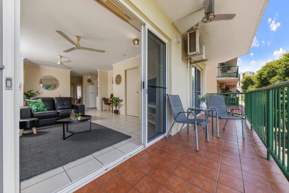 Balcony/Terrace, Balcony/Terrace