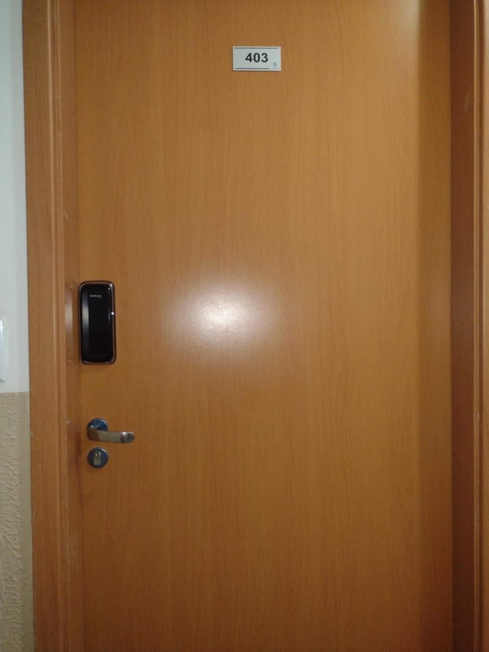 Luias, apartamento ao lado do shopping plaza e atacadão com wi-fi , tv grátis van na porta Apartment in State of Rio de Janeiro