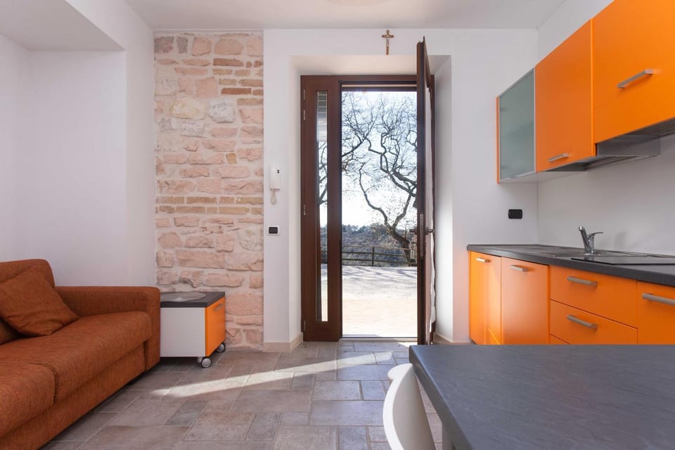 A03 - Massignano, bilocale immerso nel verde 1 Apartment in Marche