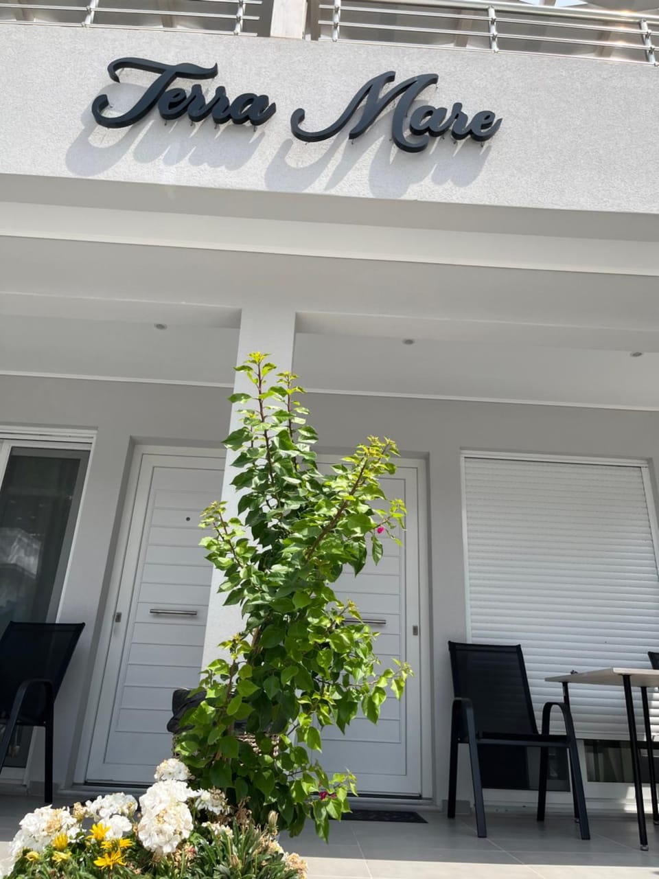 Property building, Balcony/Terrace