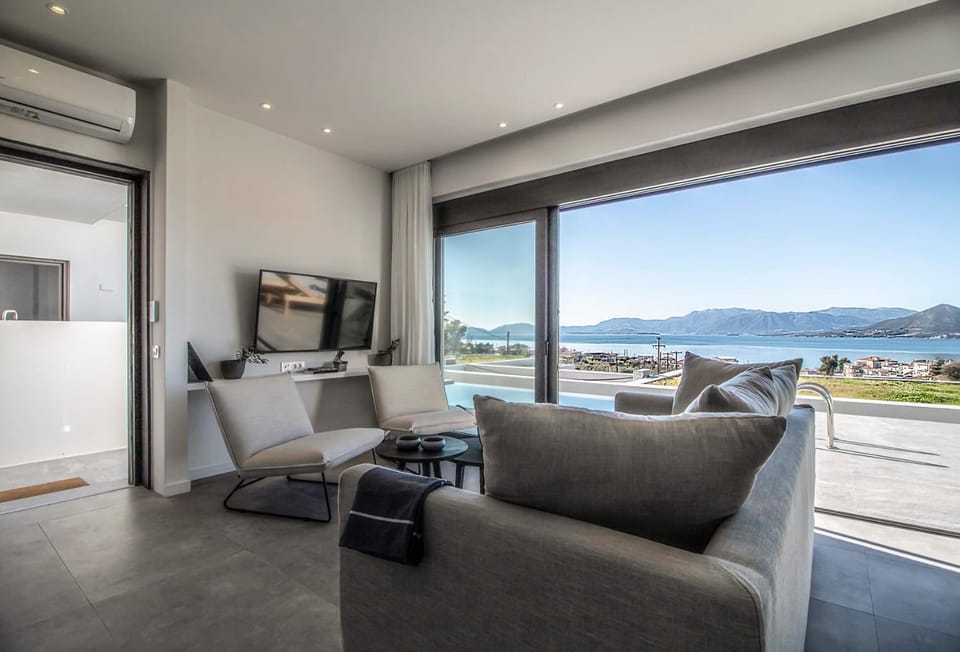 Day, Living room, Seating area, Sea view