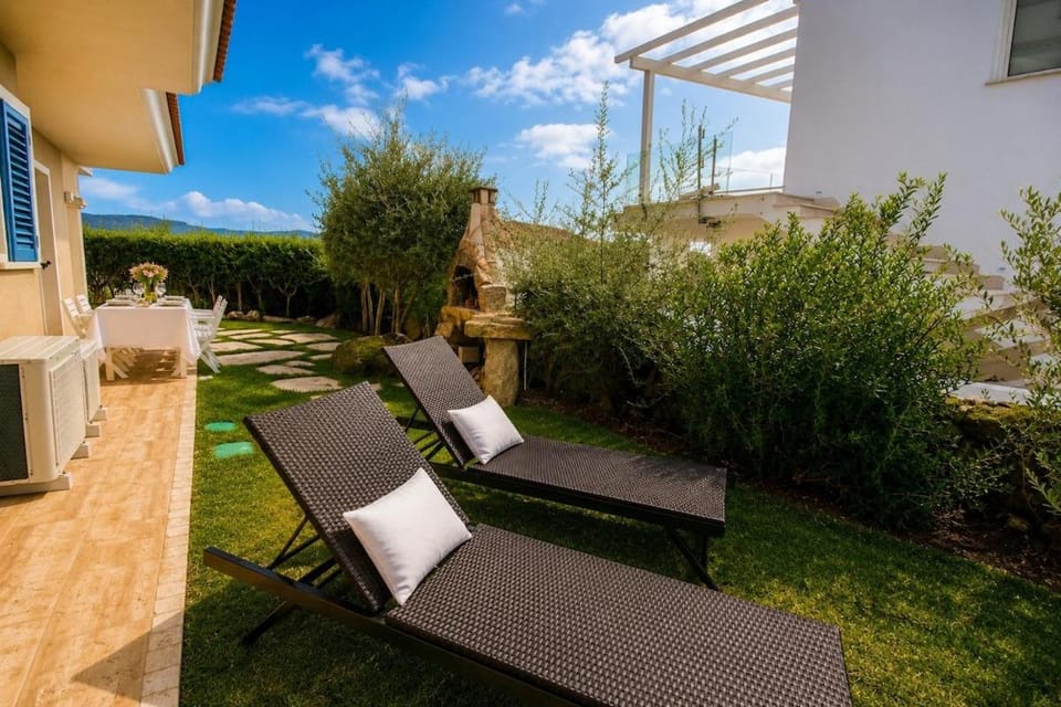 Marina House - Luxury apartment, sea view, WI-FI, Aircon - Key to Villas Apartment in Castelsardo