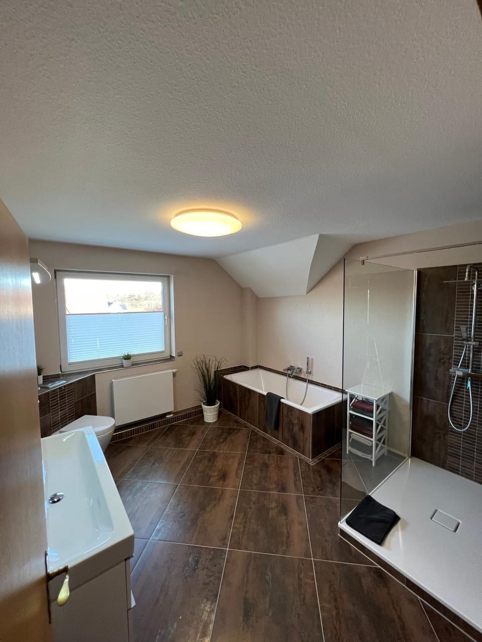 Bathroom, Bath