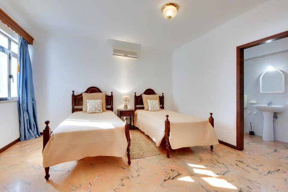 Property building, Living room, Bedroom