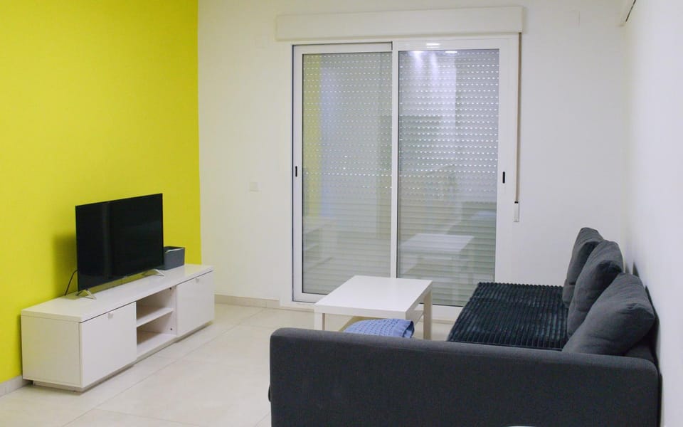 TV and multimedia, Balcony/Terrace, Balcony/Terrace, Living room, air conditioner, air conditioner