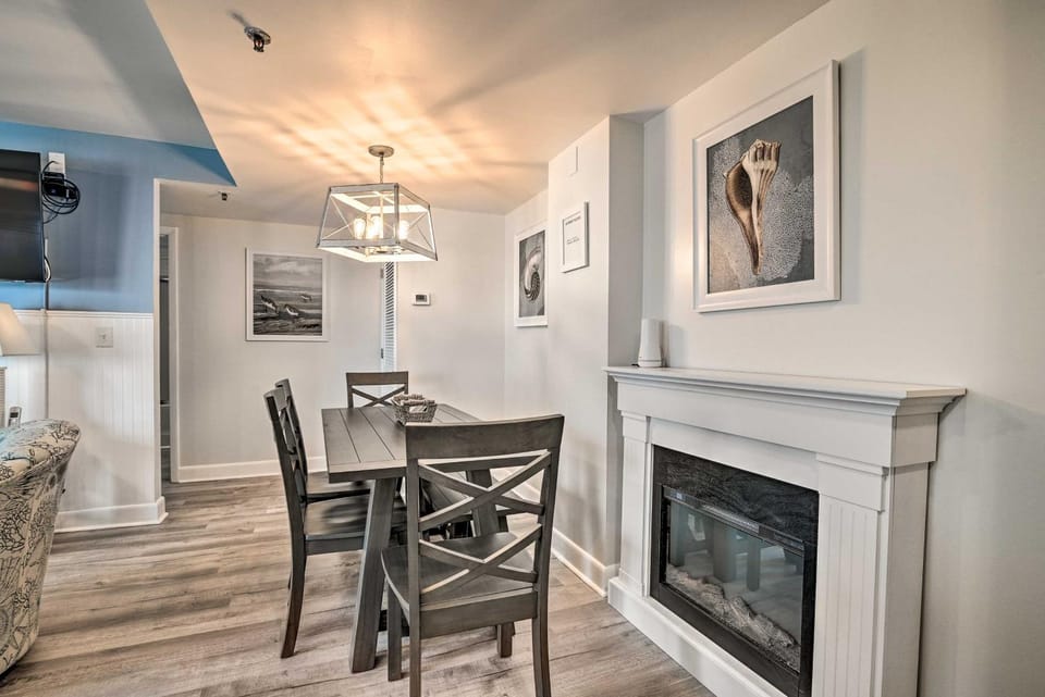 Remodeled Oceanfront Condo in Myrtle Beach! House in South Carolina
