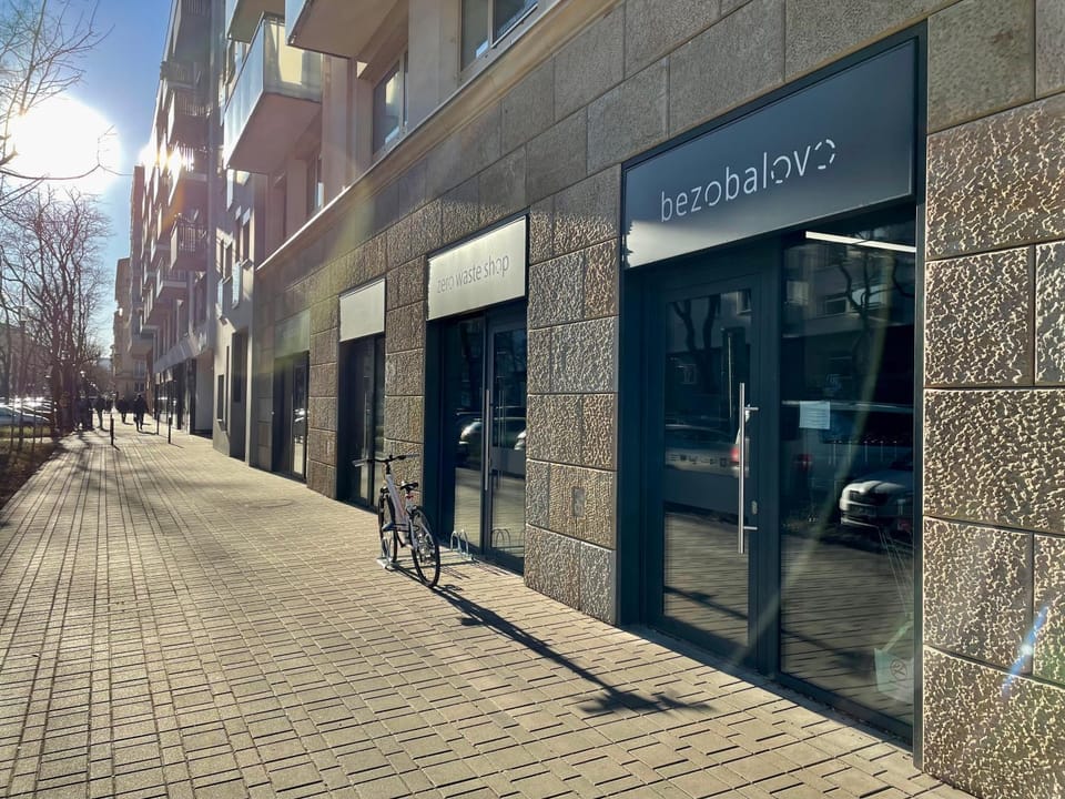 Neighbourhood, Shopping Area
