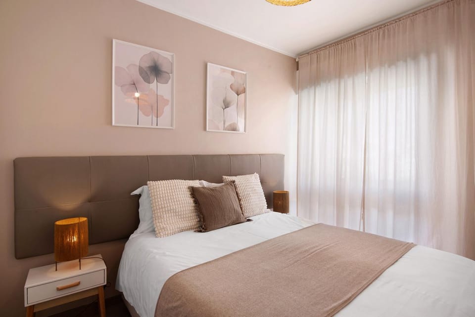 Living room, Bedroom