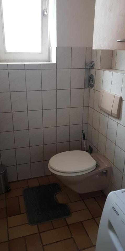 Toilet, Bathroom