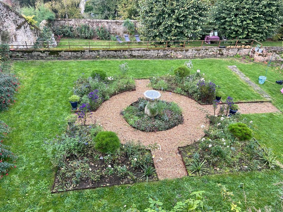 Natural landscape, BBQ facilities, BBQ facilities, Children play ground, Garden, Solarium, Pets, Garden view, Seasons, Sunset, sunbed