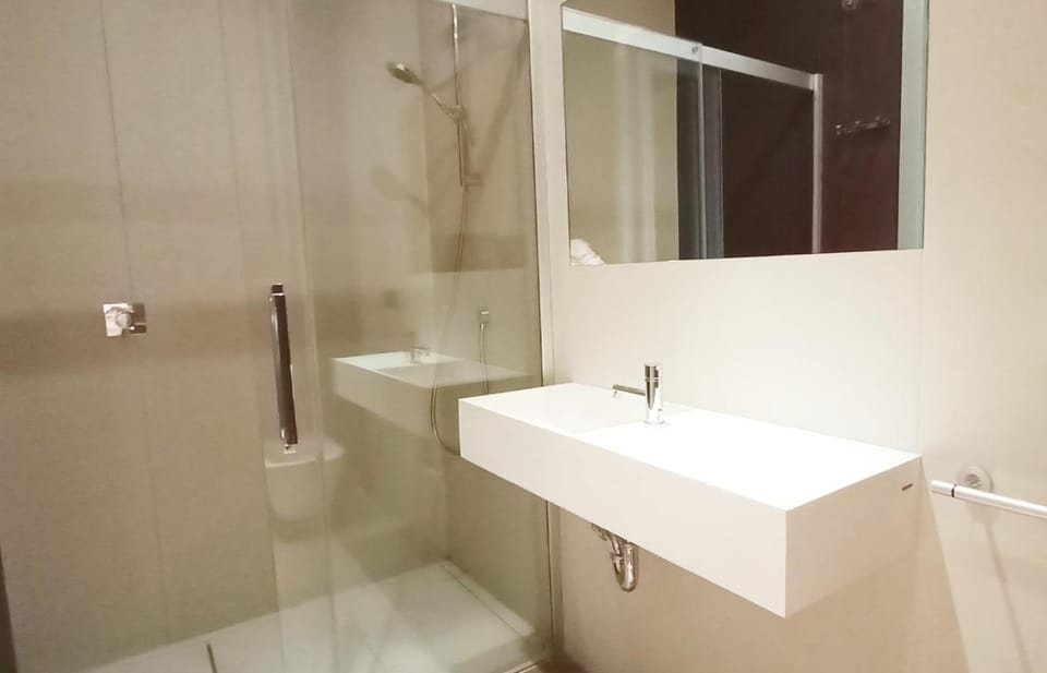 Bathroom, City view