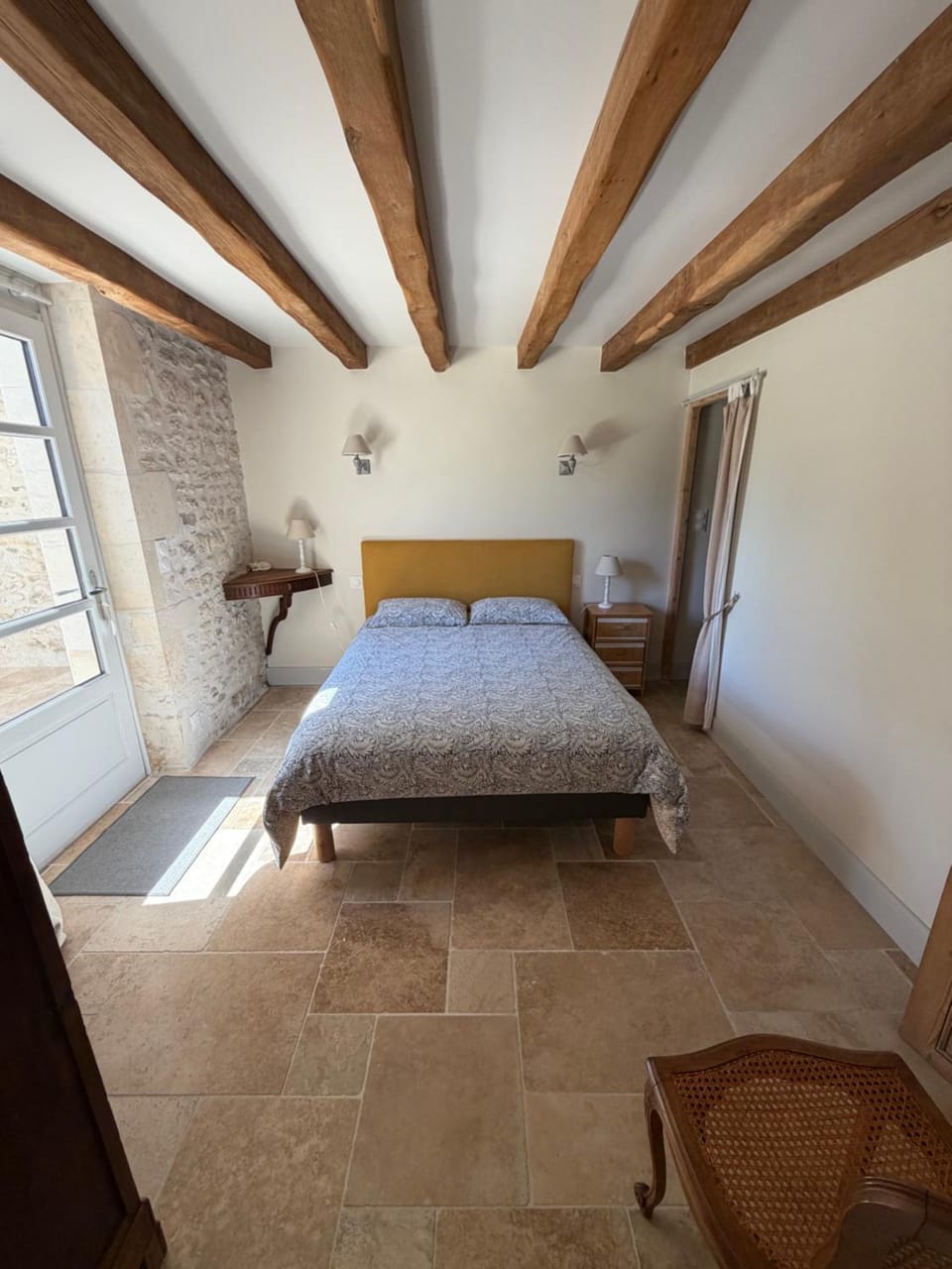 Suite de charme dans une maison charentaise Bed and Breakfast in Nouvelle-Aquitaine