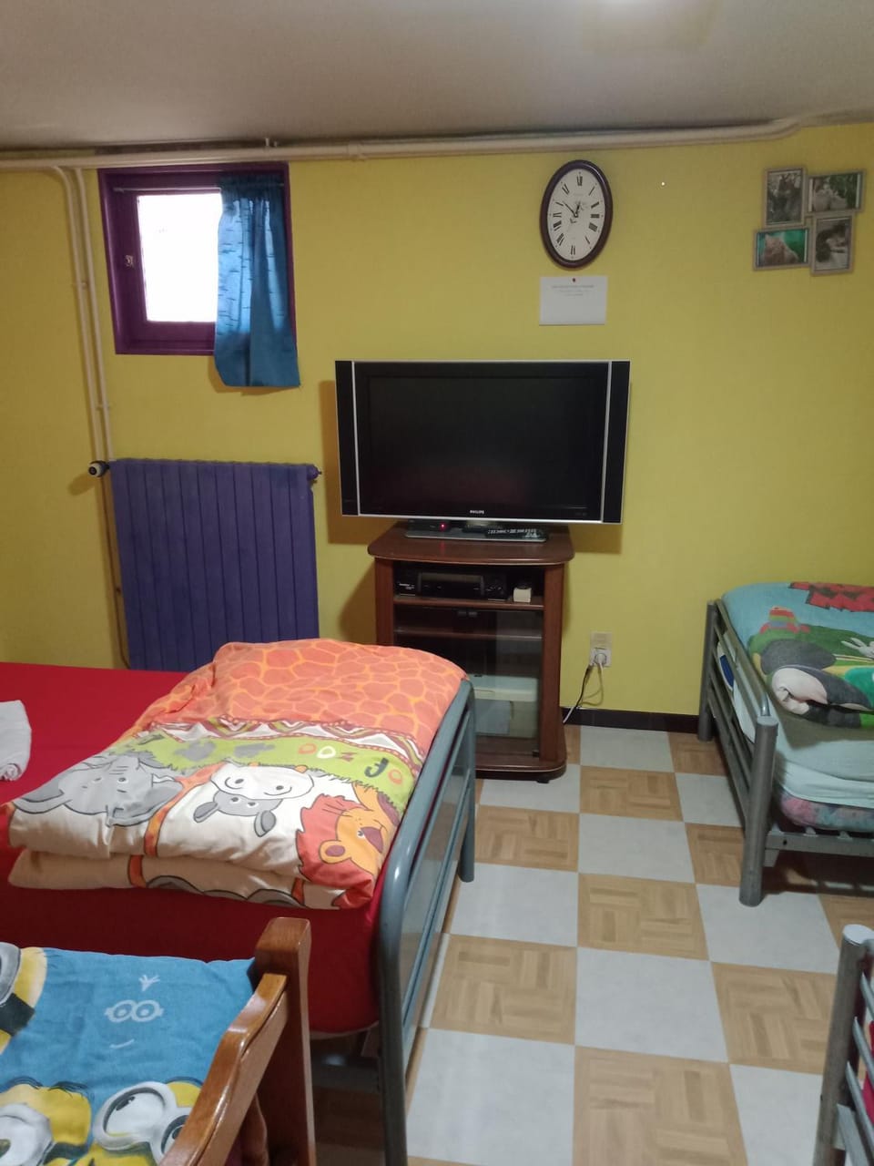 Maison entière avec parking, garage et jardin House in Montluçon