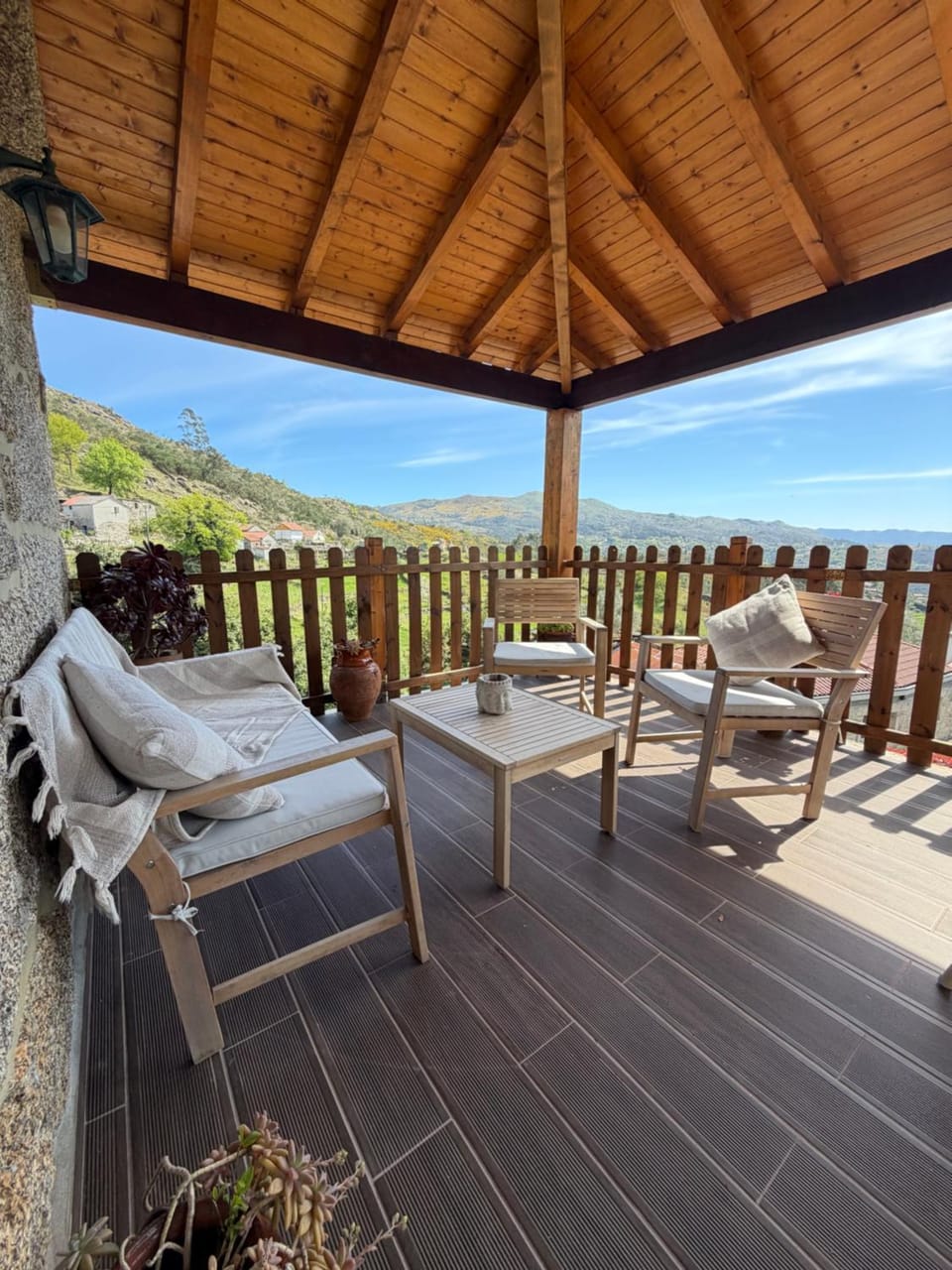 Casa do Penedo House in Viana do Castelo District, Portugal