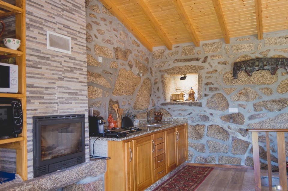 BBQ facilities, Communal kitchen