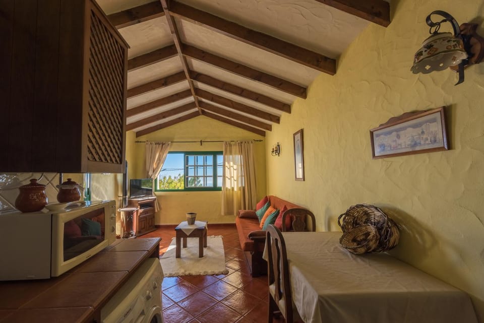 Casa Abuelo Buenaventura House in El Hierro