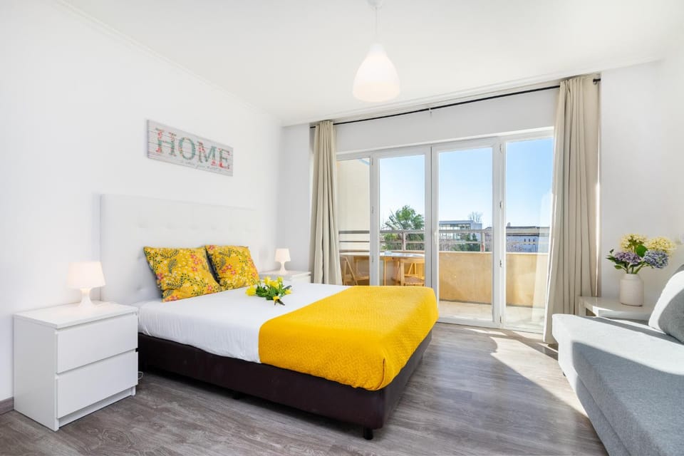 Bed, Balcony/Terrace