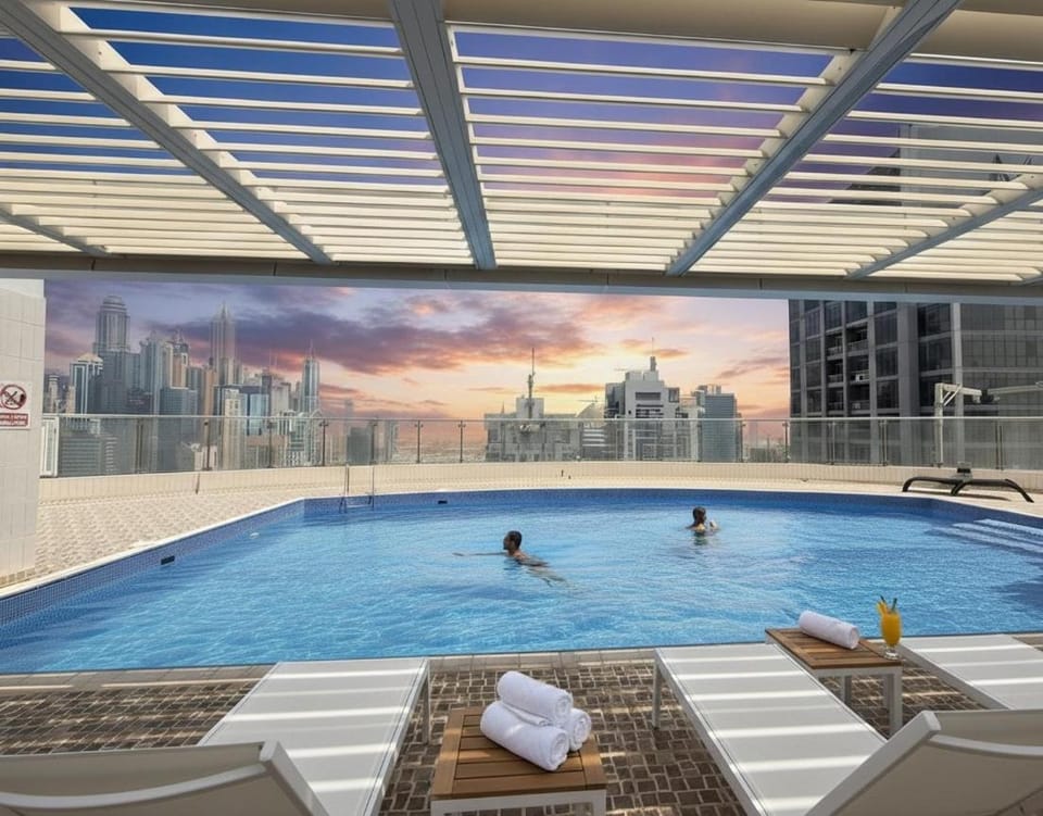 Pool view, Swimming pool, sunbed
