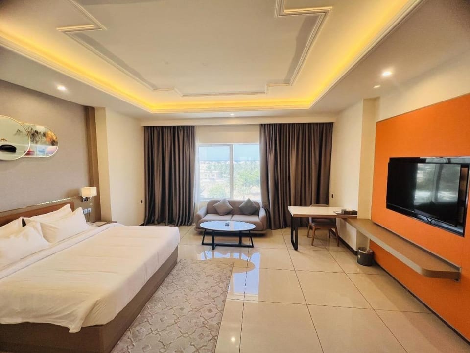 Season Inn Hotel_Al Hail Hotel in Muscat Governorate, Oman