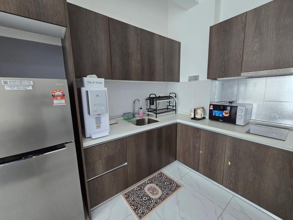 Trio Guest House at Troika Kota Bharu Apartment in Malaysia