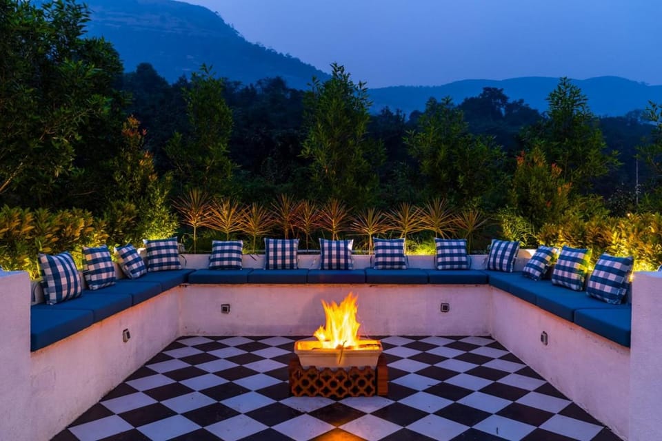 Natural landscape, Seating area, Mountain view
