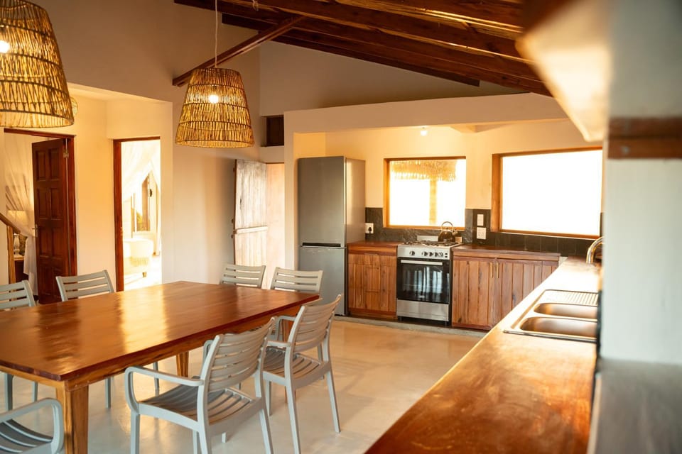 Bela Flor Beach Front Apartments Apartment in Africa