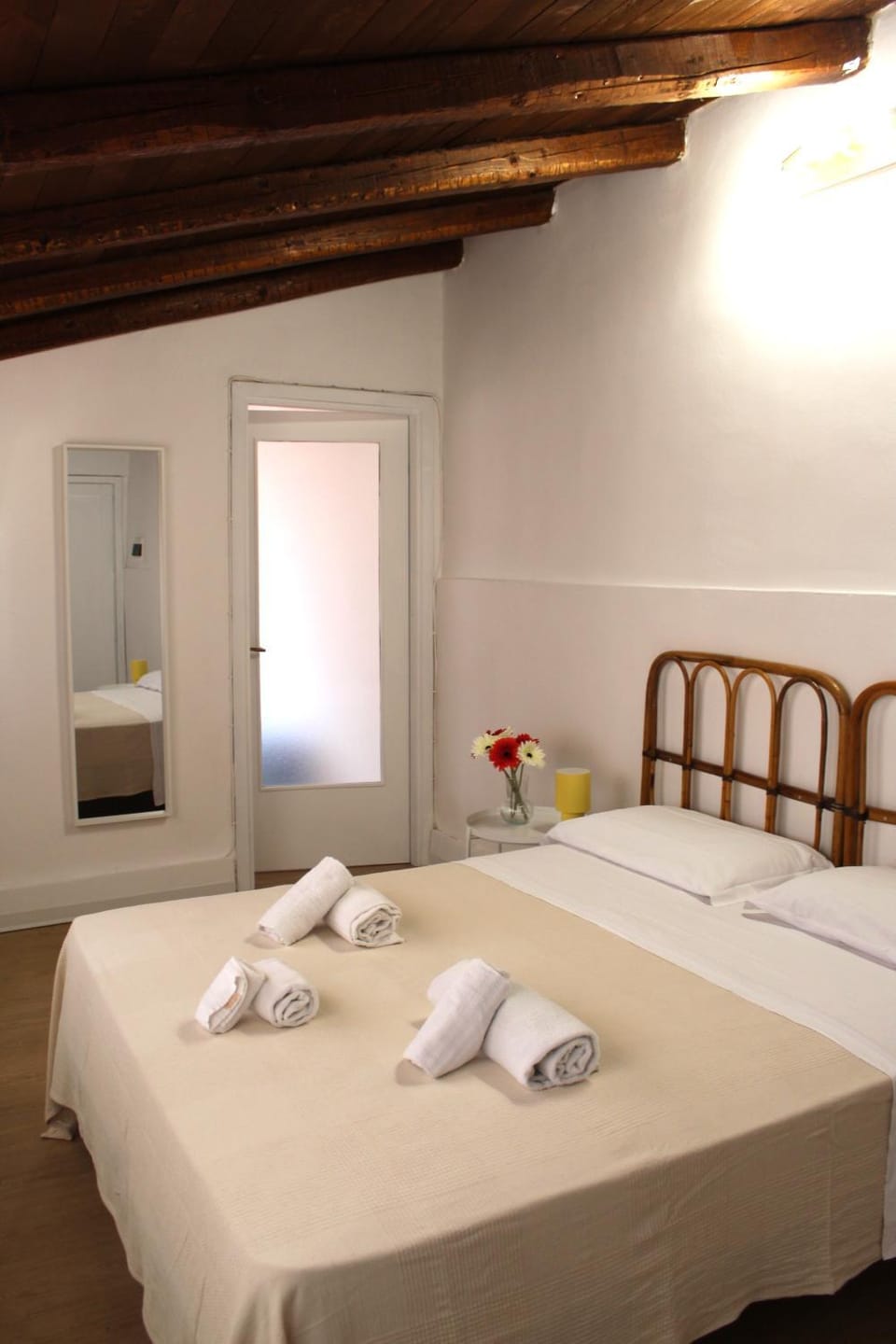 Terrasini 2000 Home Holidays Apartment in Terrasini