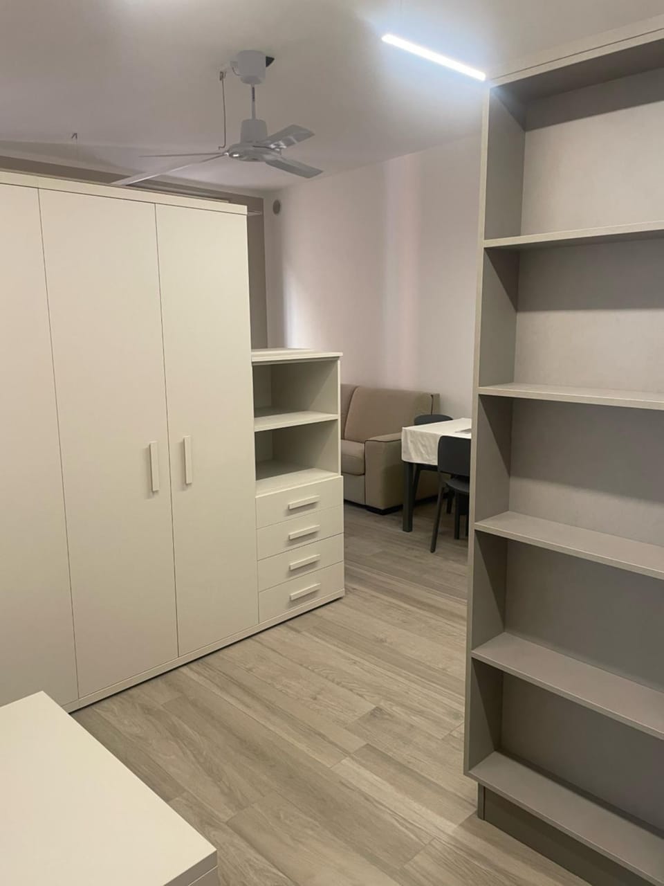 Photo of the whole room, wardrobe
