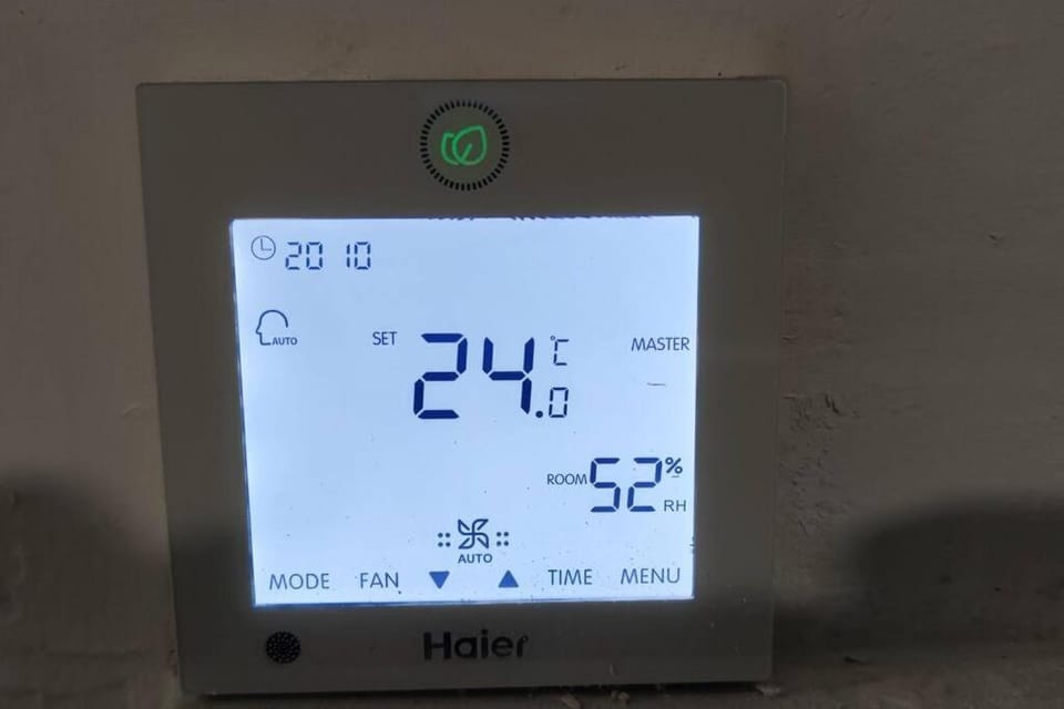 internet, air conditioner