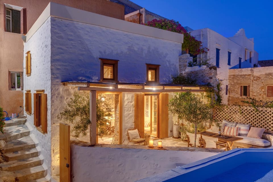 ALBA House in Decentralized Administration of the Aegean