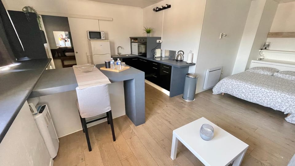 Studio Cocooning hauteur de Saint-Raphaël #2 Apartment in Saint-Raphael