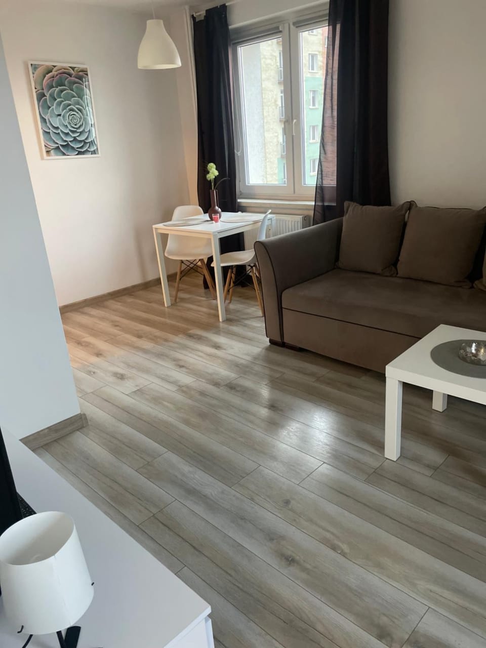 Living room, Seating area, Dining area