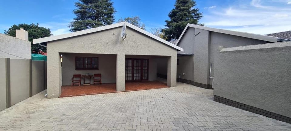 Marielitsa Inn Apartment in Gauteng