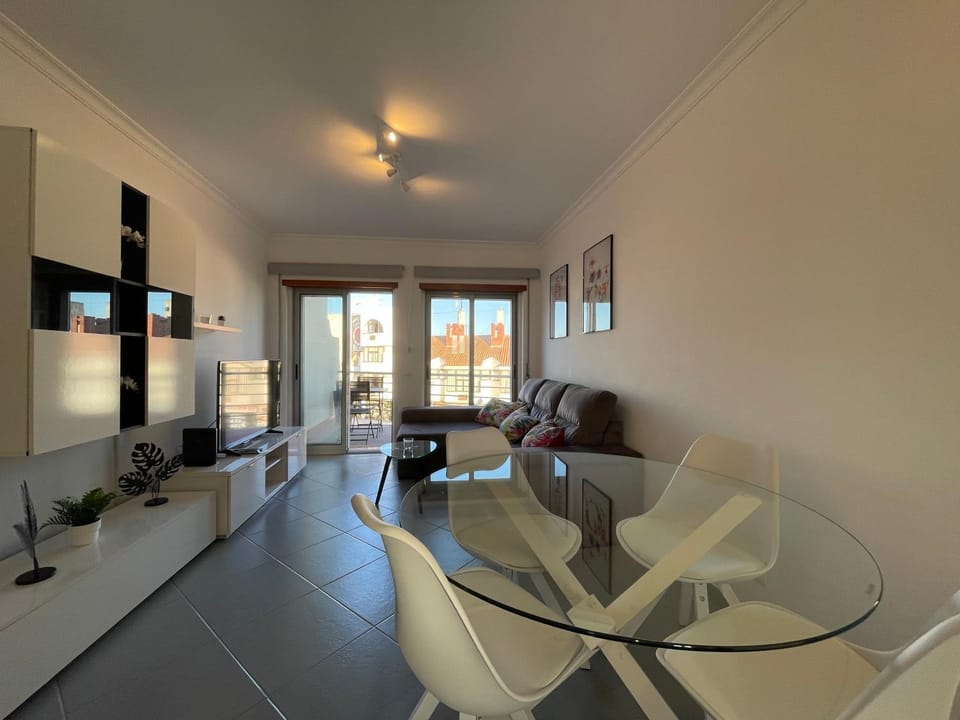 T1 ocean view close to Praia da Oura Apartment in Albufeira