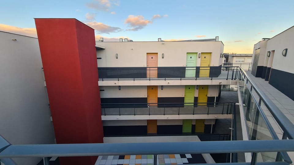 Property building, Balcony/Terrace