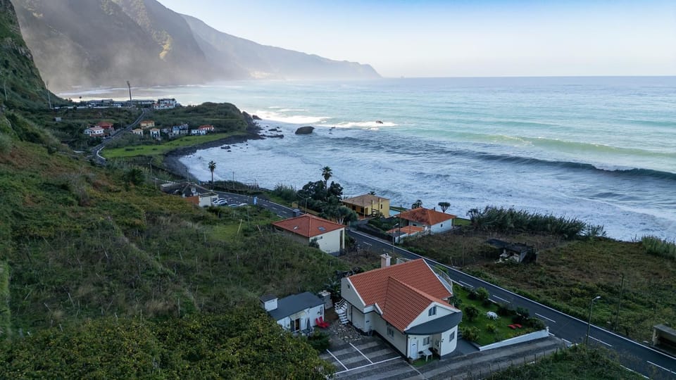 Property building, Natural landscape, Bird's eye view, Beach, Mountain view, Sea view