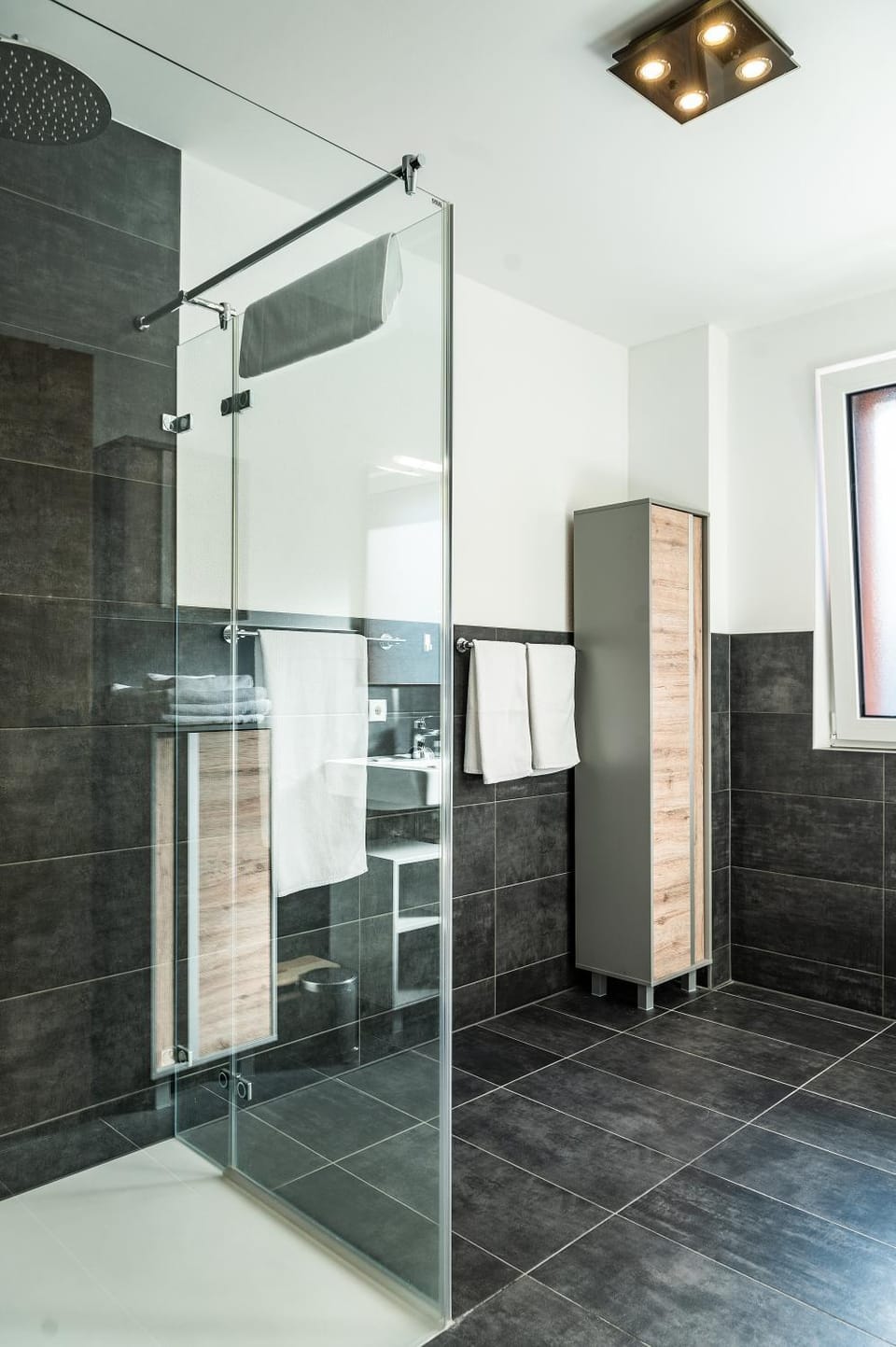 Shower, Bathroom
