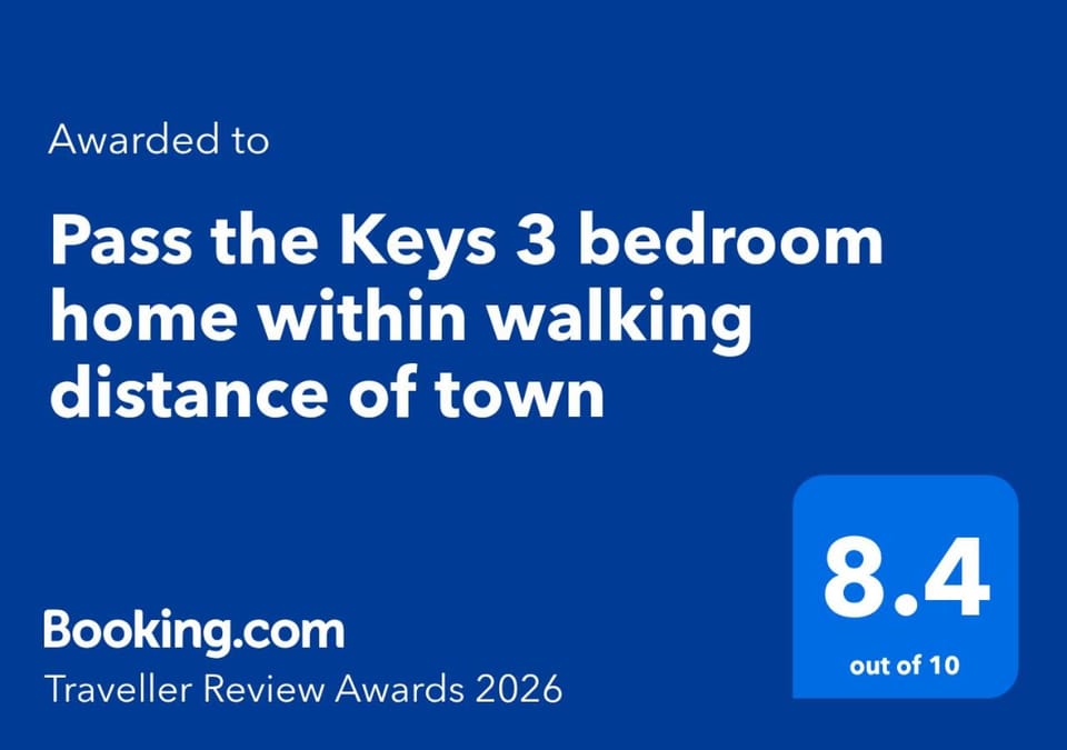 Pass the Keys 3 bedroom home within walking distance of town House in Shrewsbury