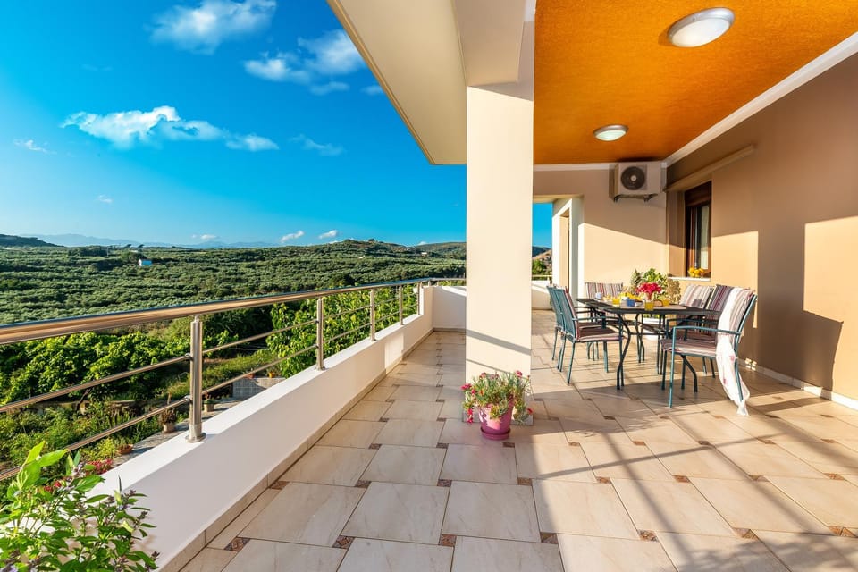 Villa Alexandra House in Crete