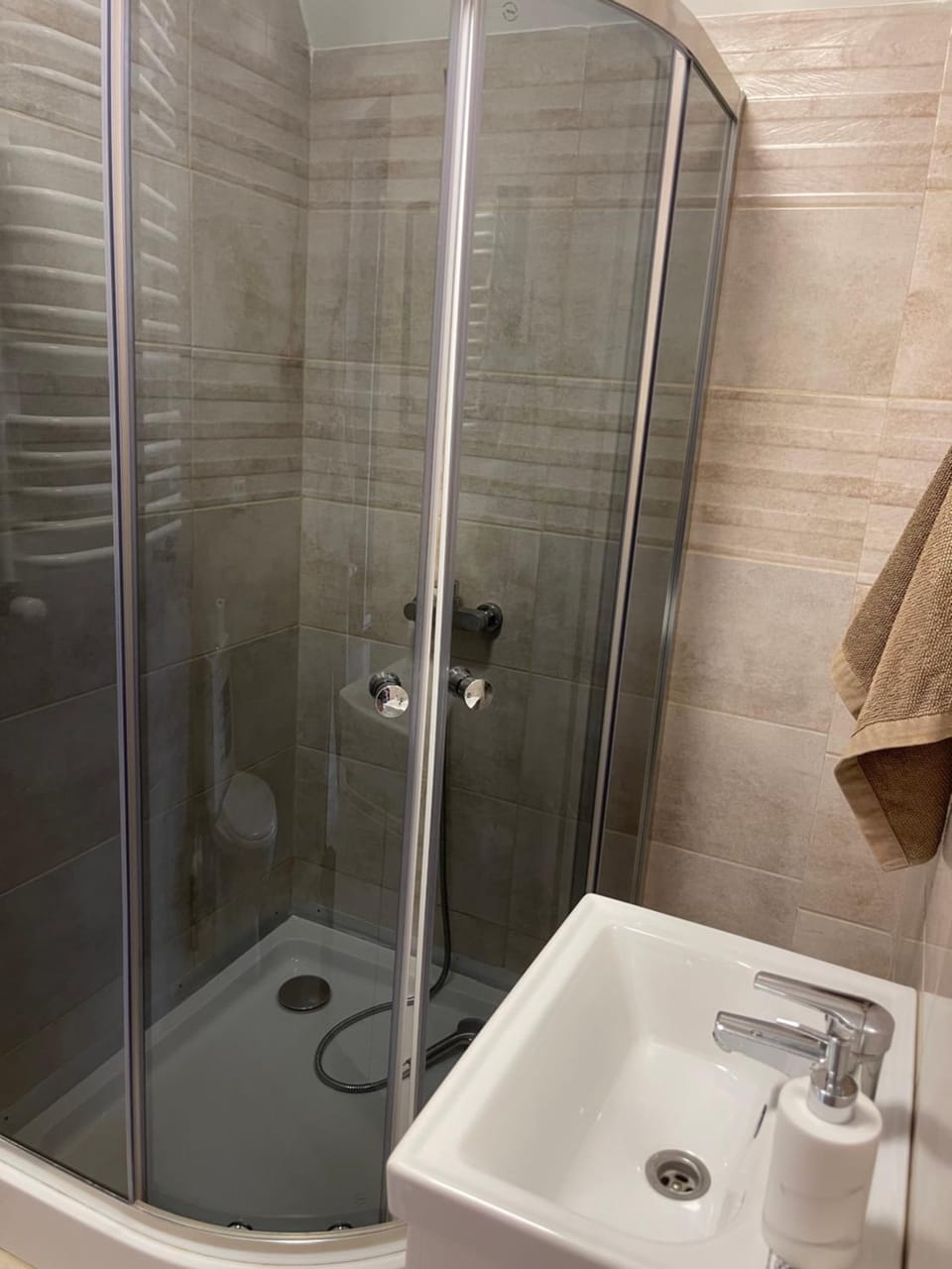 Nice House Bed and Breakfast in Lviv Oblast