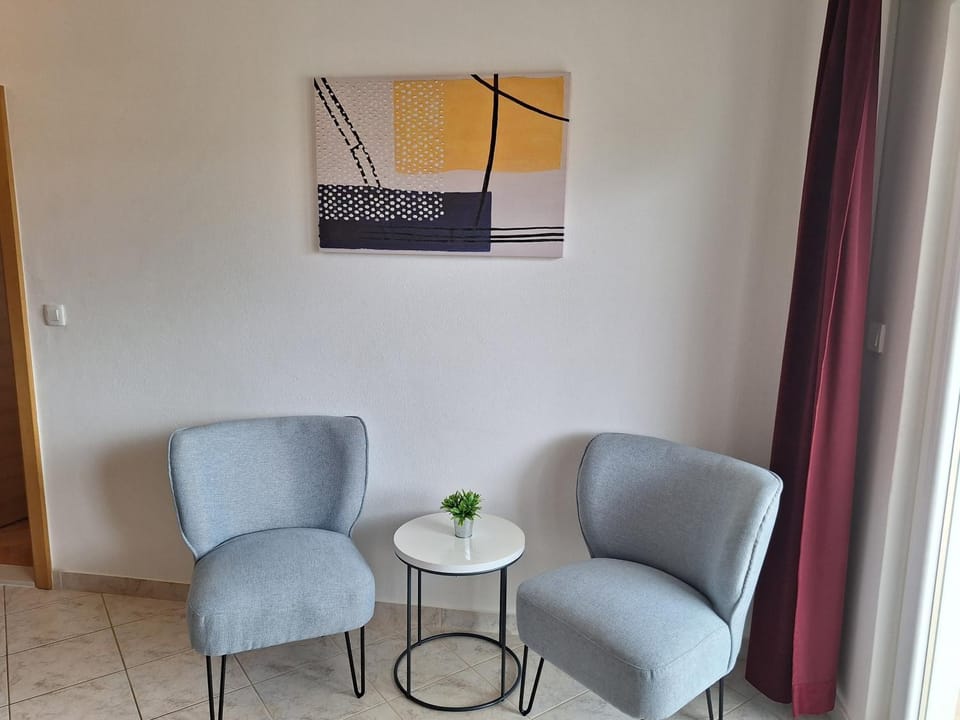 Apartments Donadic II, Caska Apartment in Novalja