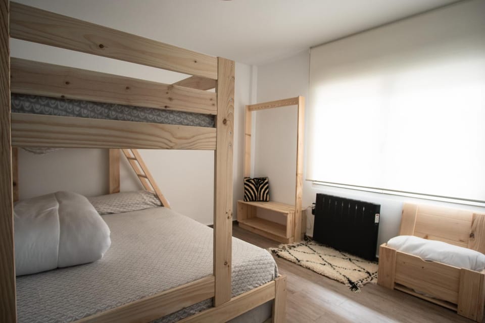 Bed, Photo of the whole room, Bedroom, bunk bed