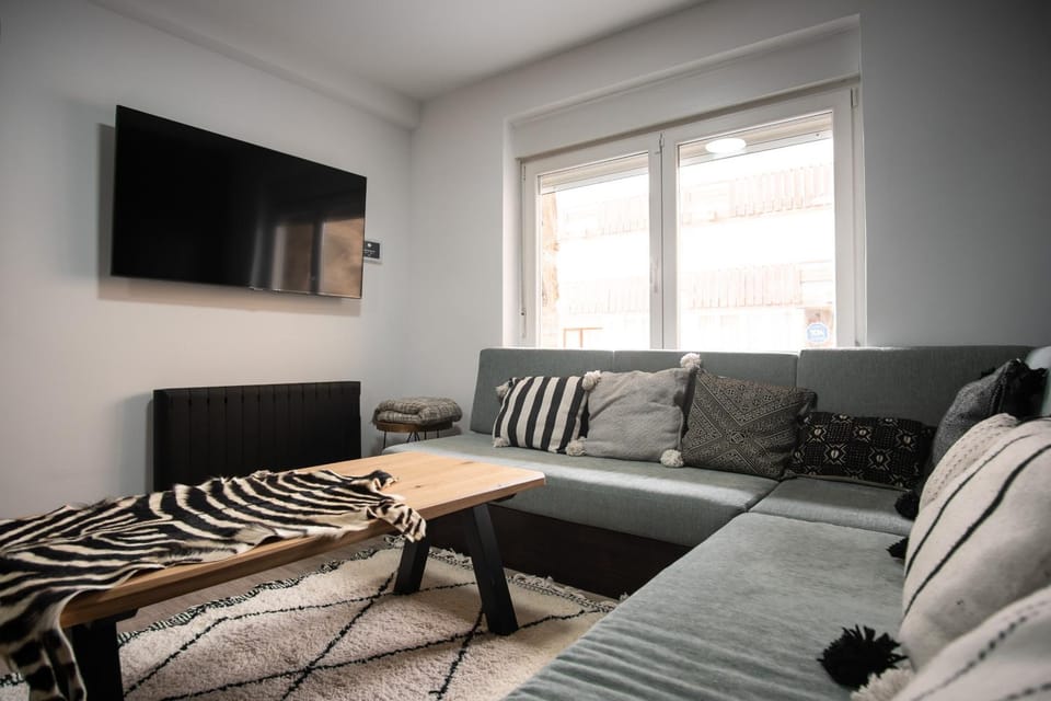 TV and multimedia, Living room