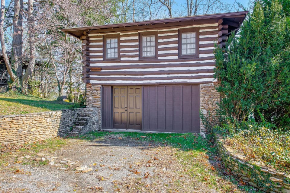 Mountain Peace II Apartment in Lake Junaluska