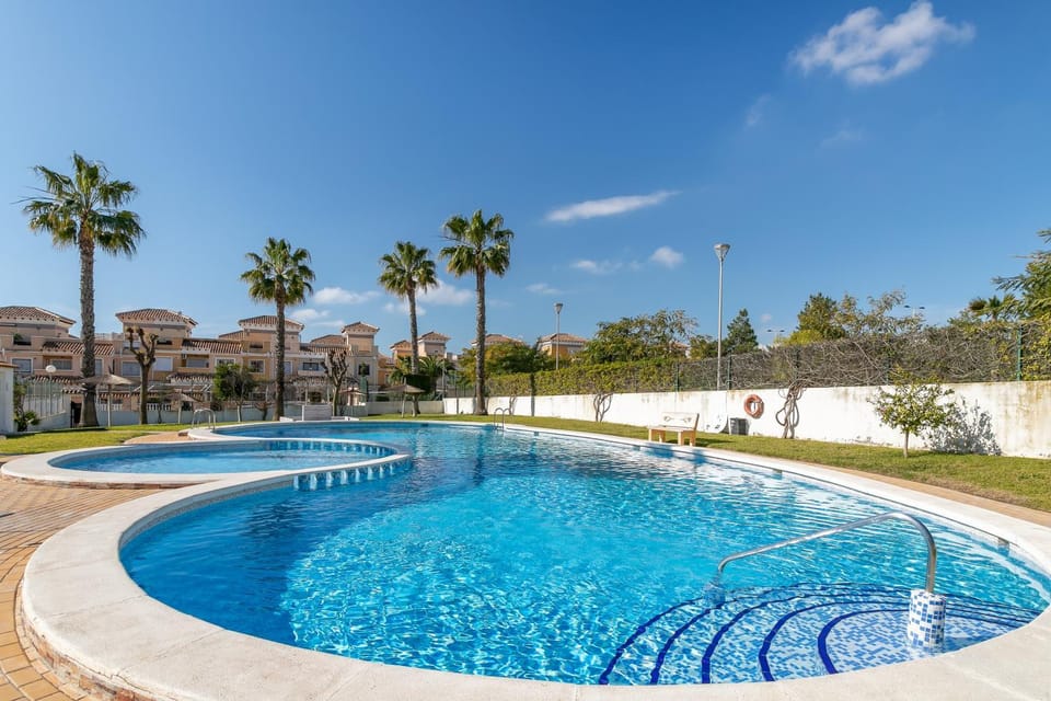 Property building, Swimming pool