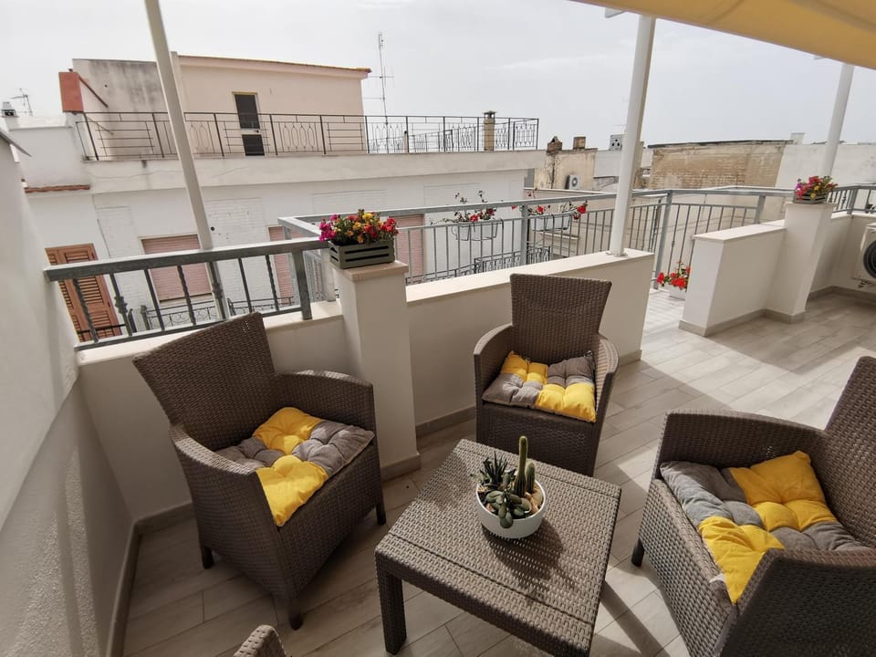 Day, Balcony/Terrace