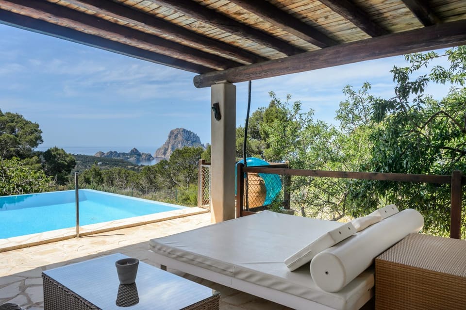 Sea view, Swimming pool