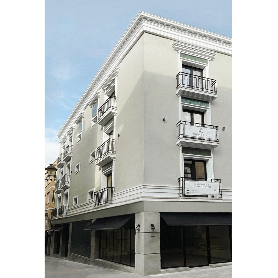 Property building, Facade/entrance