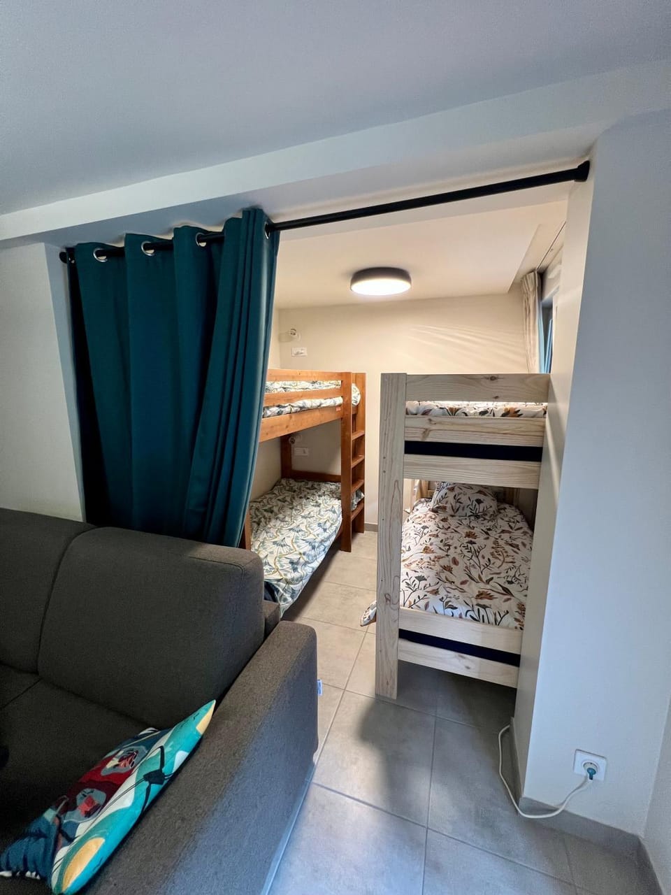bunk bed